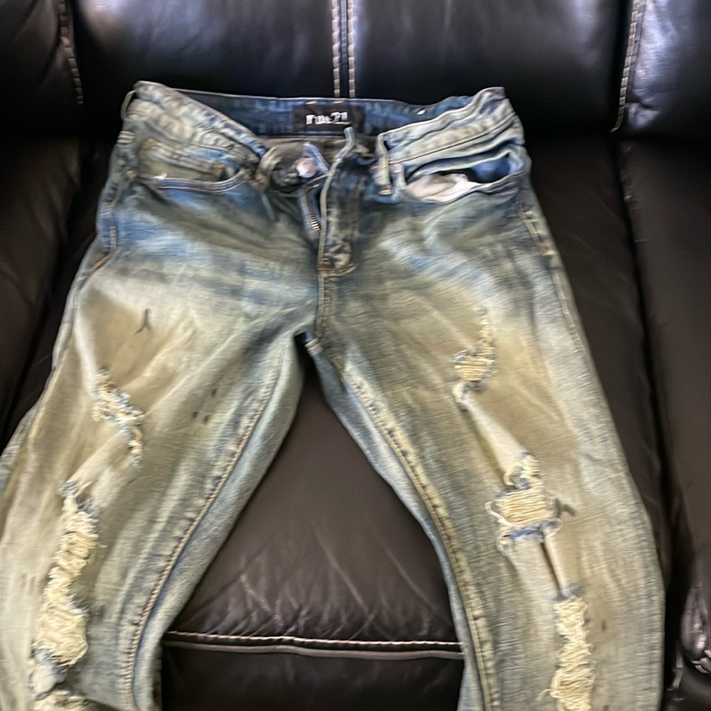 Rue 21 ripped jeans